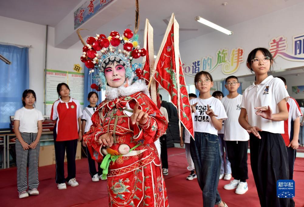 蒲京娱乐场网站